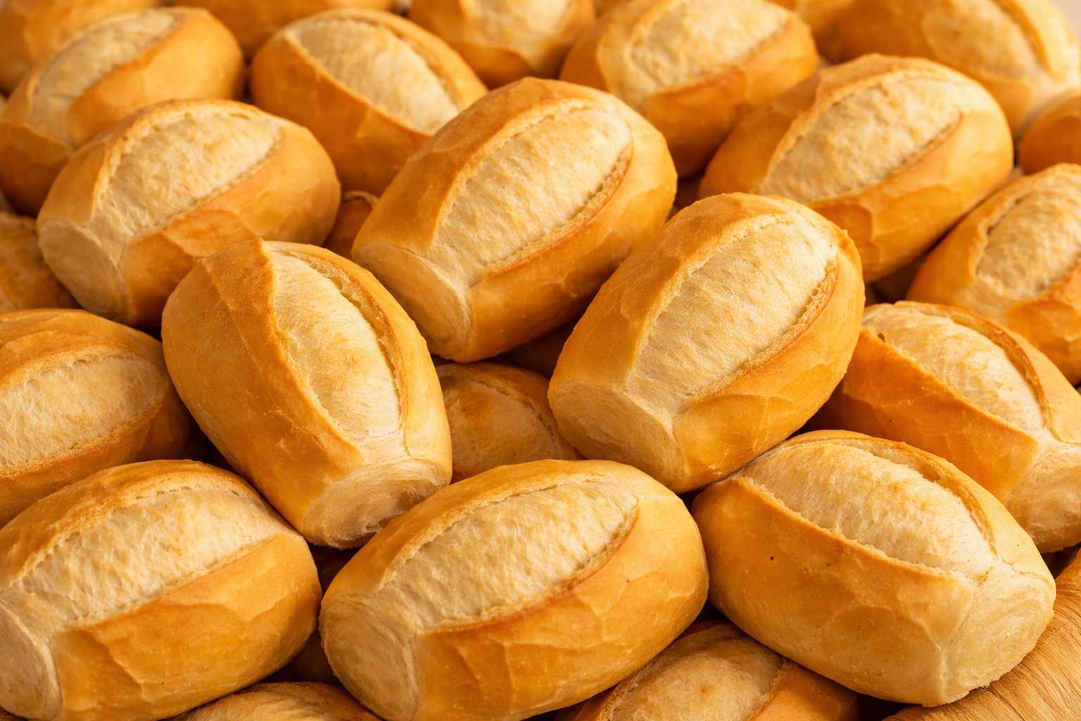 Cidade de SP consumiu cerca de 20 milhões de pães franceses por dia em 2025, diz levantamento