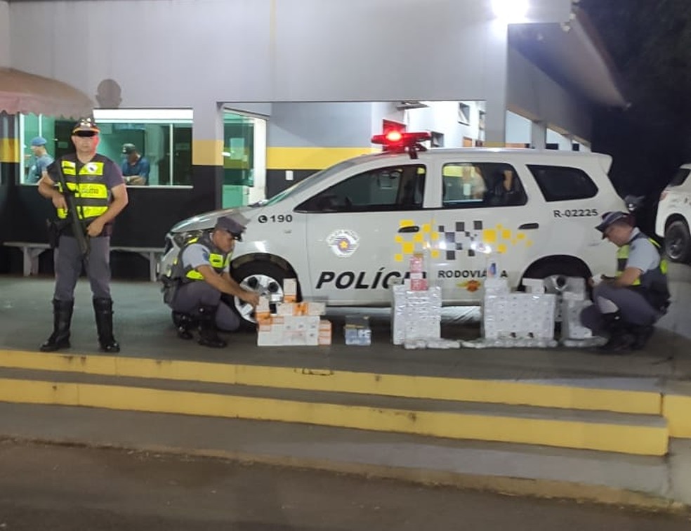 Homem de 58 anos foi preso por descaminho em Presidente Epitácio (SP), na noite deste sábado (11) — Foto: Polícia Rodoviária