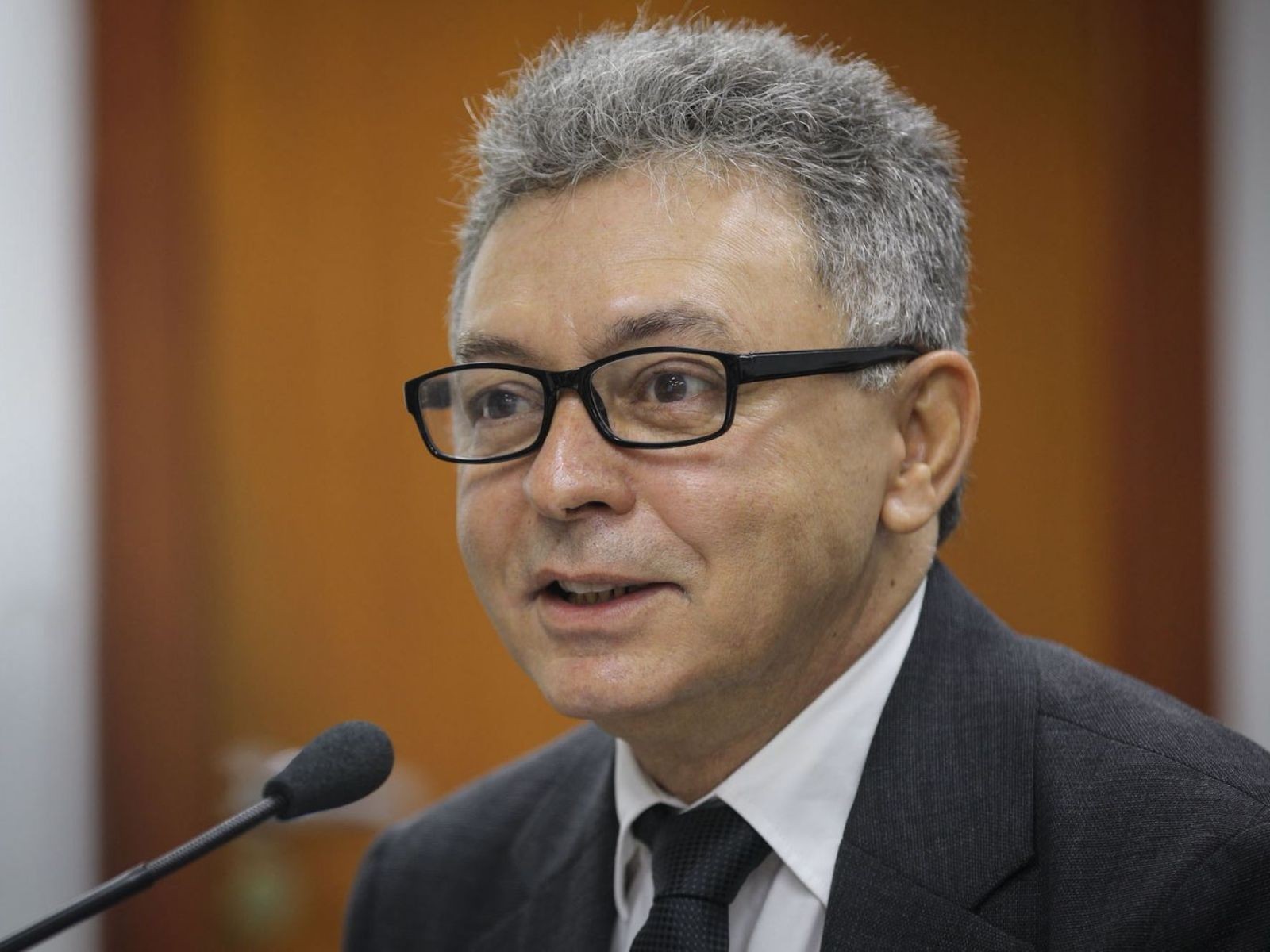 Procurador com mais de 30 anos de experiência: saiba quem é o novo conselheiro do TCE-AC