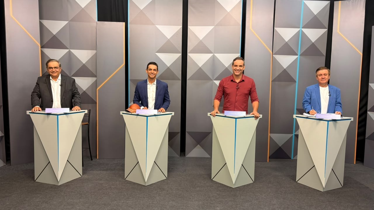 Debate entre os candidatos ao governo do RN é marcado por acusações entre os candidatos