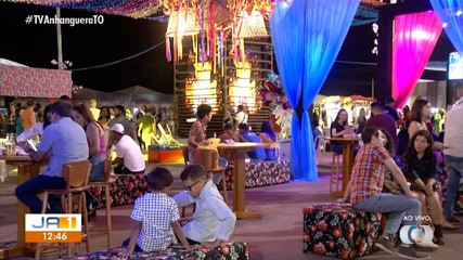 Palmenses aproveitam a 3ª noite do Arraiá da Capital 2024