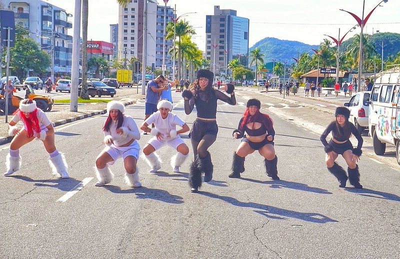 Rua da Família movimenta Av. da Praia aos domingos com lazer, cultura e economia