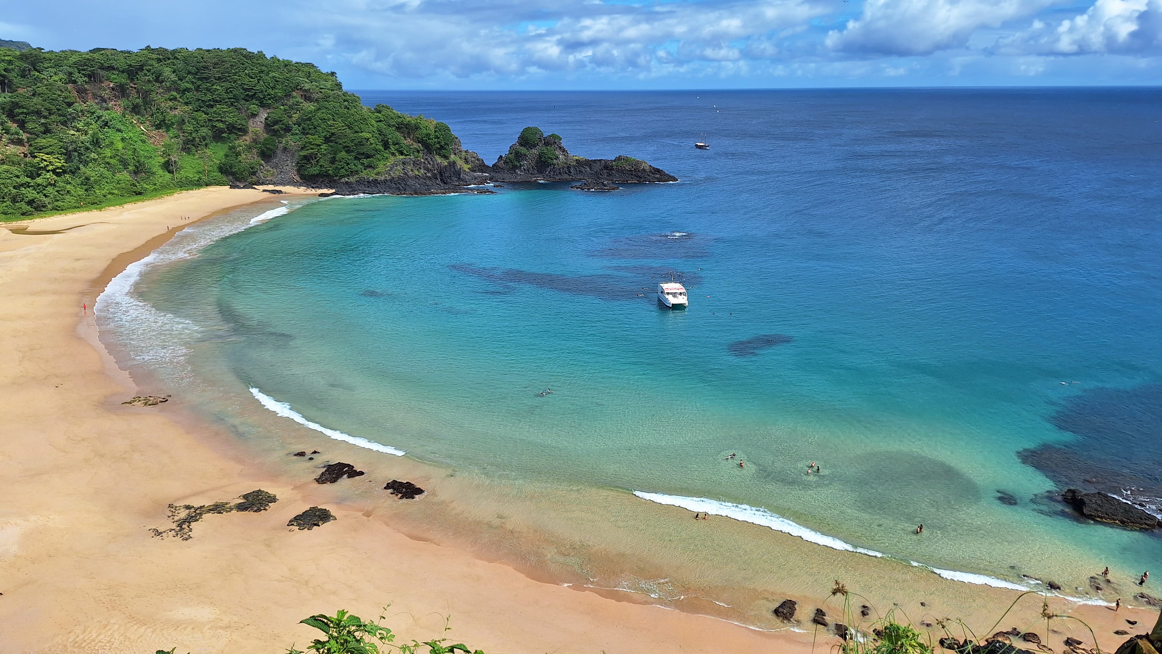 
Ingresso do Parque Nacional Marinho de Fernando de Noronha tem reajuste e passa a custar R$ 186; estrangeiro paga R$ 373