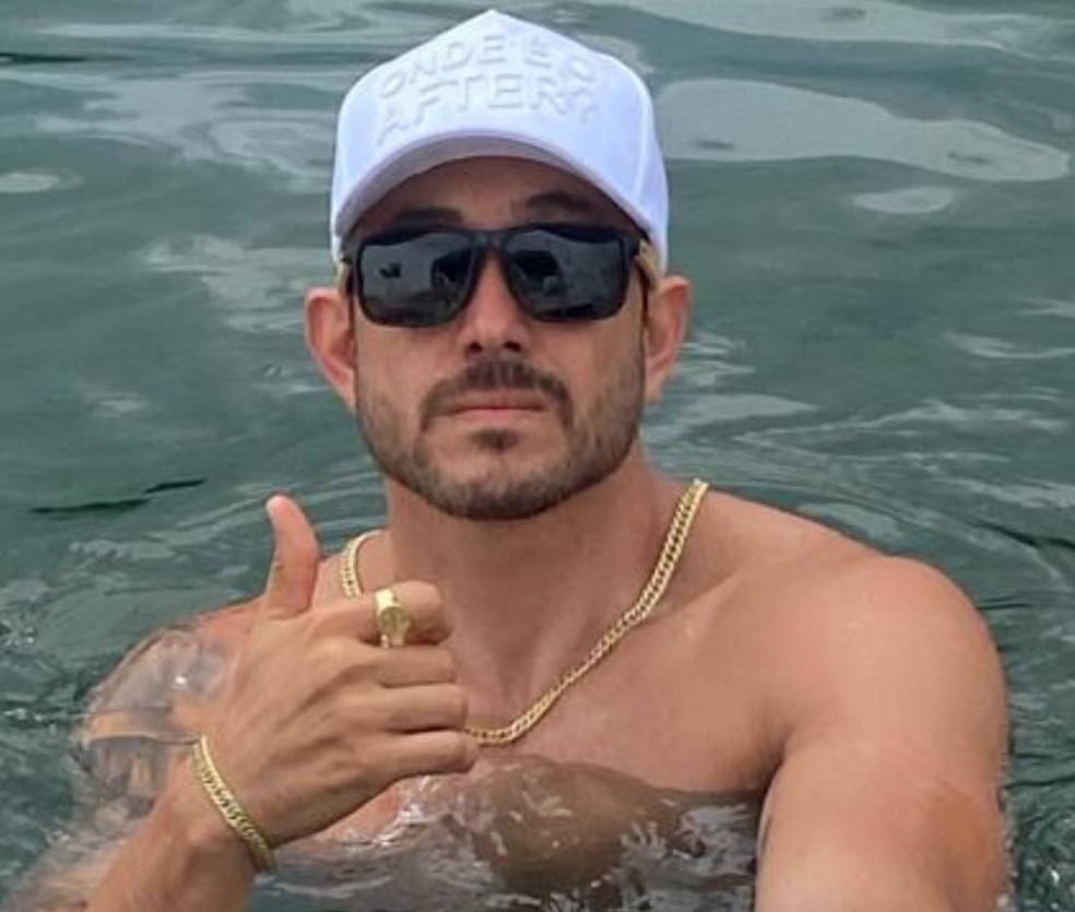 Roberto Eduardo de Mata Junior foi morto com pelo menos 12 tiros dentro de uma loja de veículos na Avenida Presidente Vargas, em Franca — Foto: Redes sociais