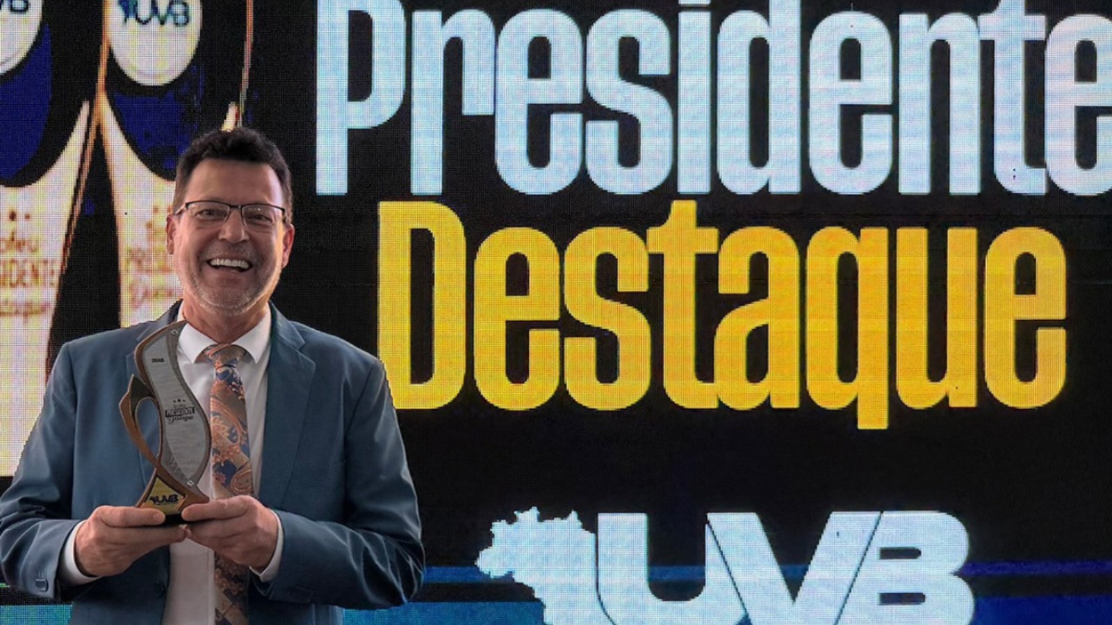 Dr. Edson recebe Troféu Presidente Destaque 2025 da UVB
