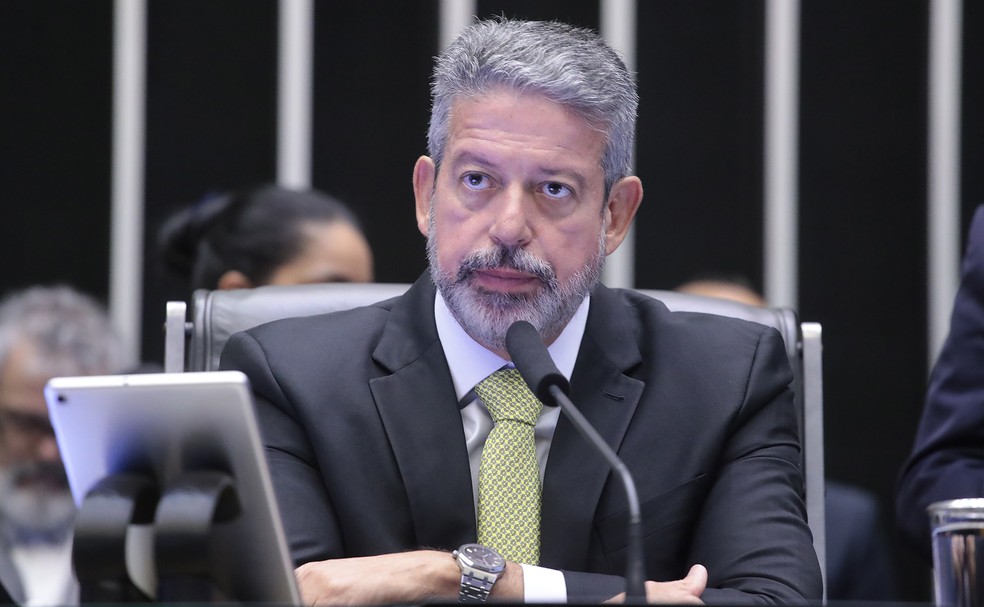 Arthur Lira preside sessão na Câmara — Foto: Bruno Spada/Câmara dos Deputados