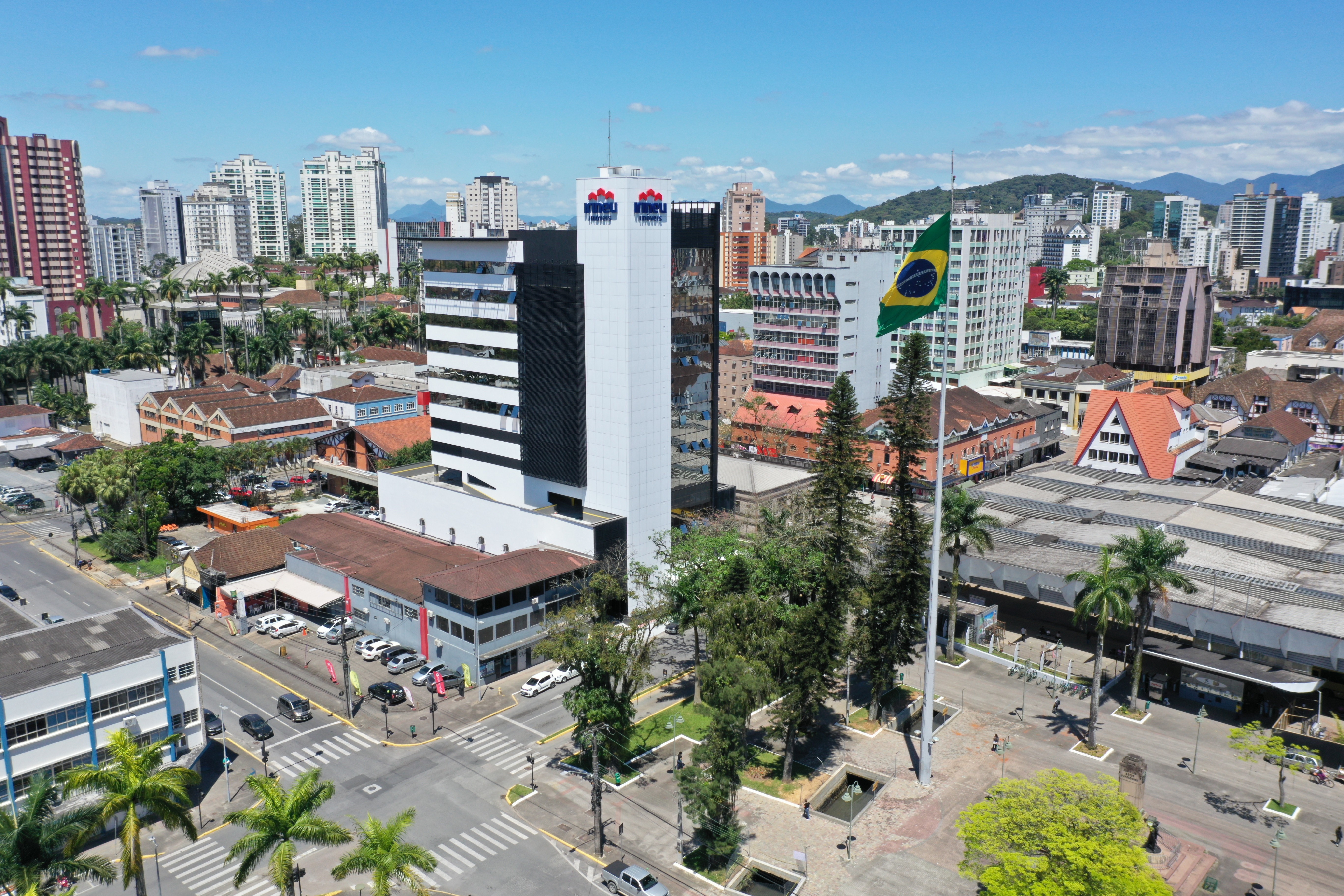 Irineu Imóveis impulsiona o desenvolvimento industrial em Araquari e região norte catarinense