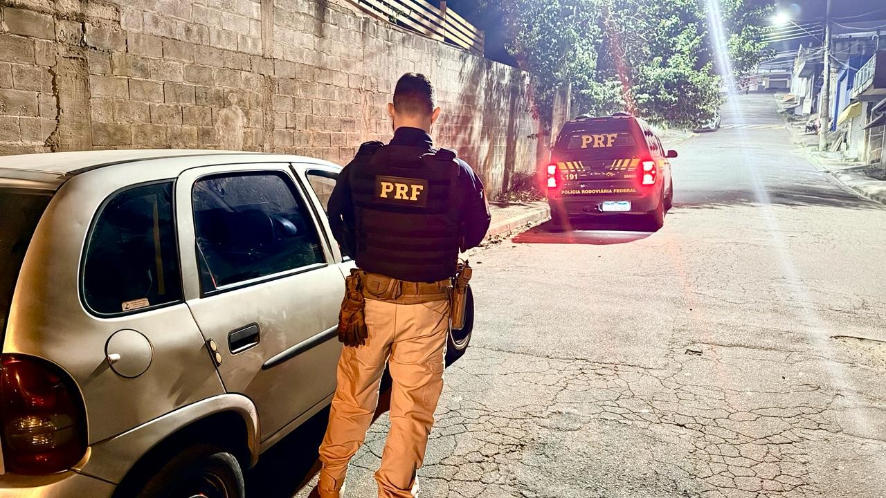 Perseguição na Via Dutra, no interior de SP, termina com refém resgatado e suspeito preso pela PRF