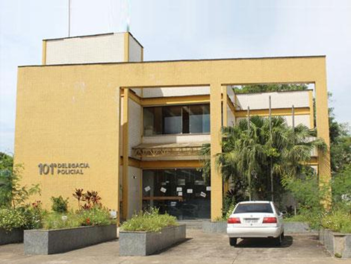 Mulher é esfaqueada e sofre fraturas em Pinheiral