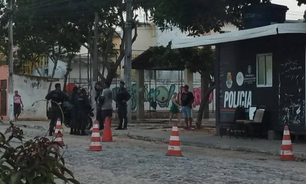 Cinco policiais investigados por crimes são baleados em Fortaleza. — Foto: Reprodução