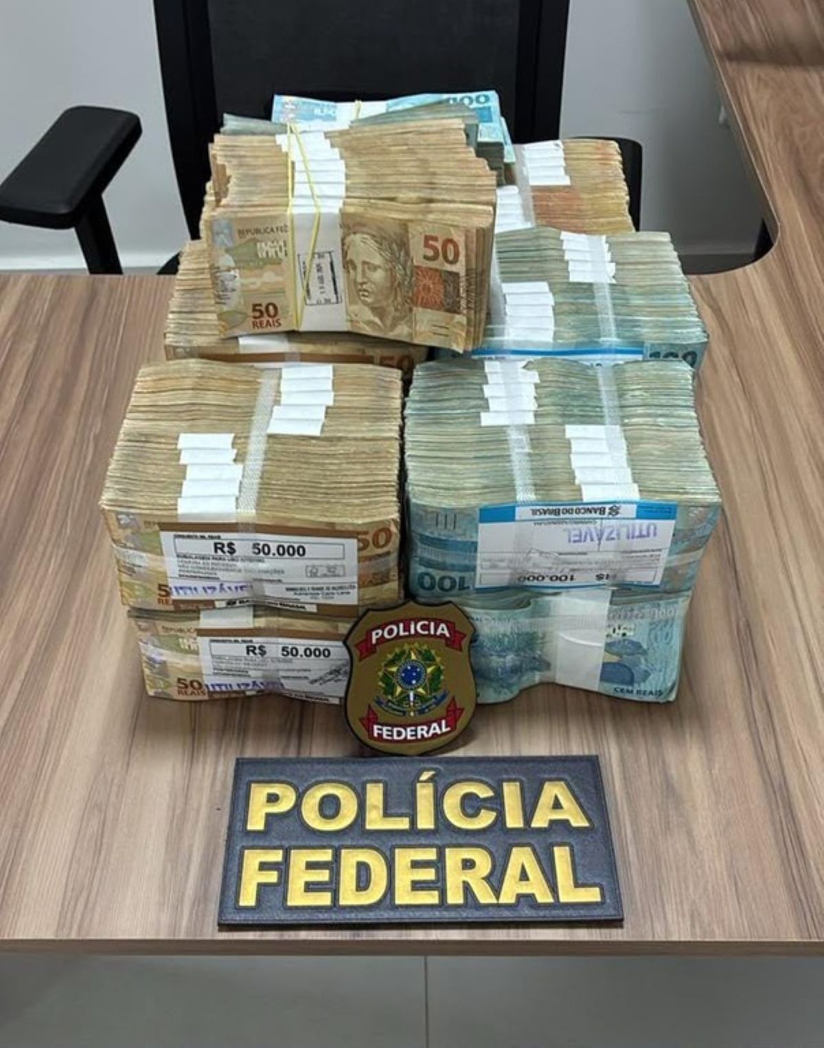 PF apreende R$ 400 mil em investigação sobre possível uso ilegal de recursos em campanha eleitoral no RN