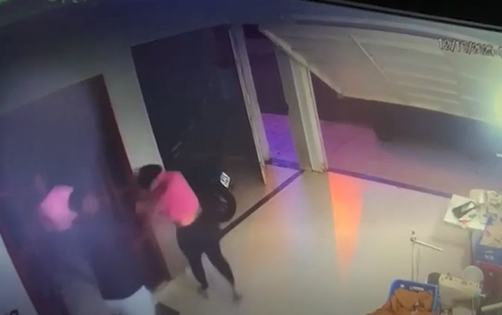 VÍDEO: Costureira é agredida após descobrir traição e confrontar marido em Franca, SP