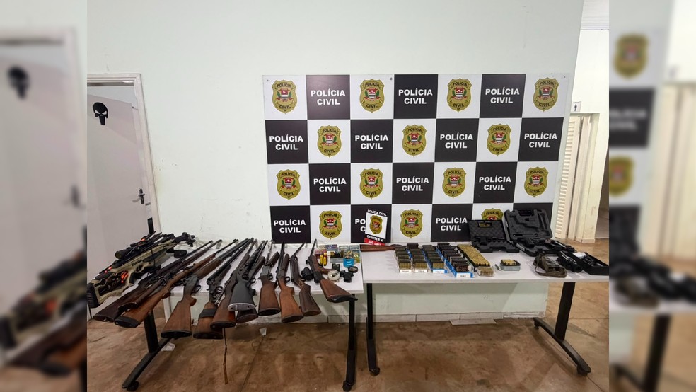 1 de 1
Homem é preso por posse ilegal de arma de fogo em Jaú (SP) — Foto: Polícia Civil