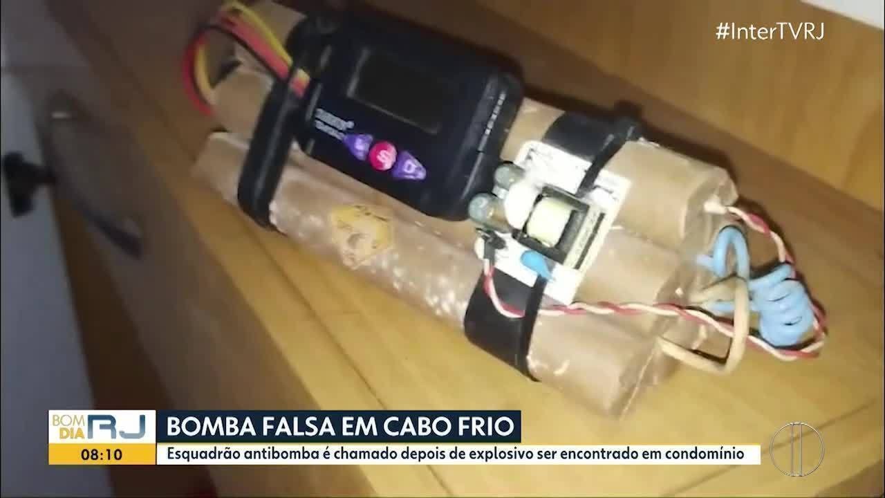 Esquadrão antibomba é acionado para desarmar suposta bomba em casa de Cabo Frio e se depara com falso explosivo