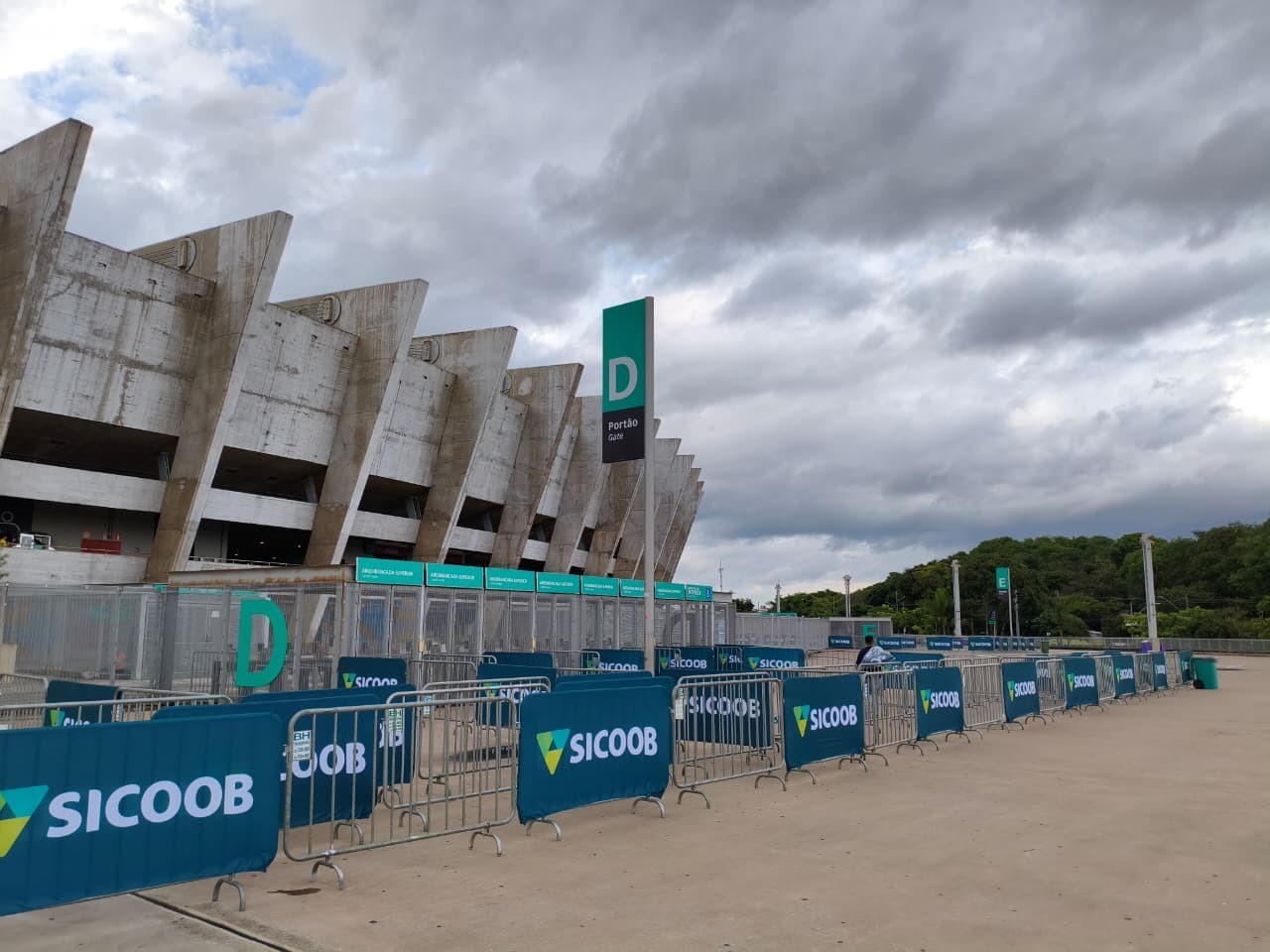 Sicoob eleva experiência do torcedor com setor próprio no Mineirão