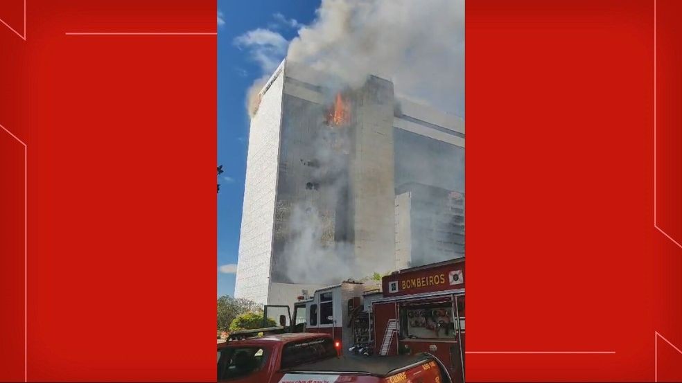 Incêndio no prédio da OAB, em Brasília — Foto: Reprodução