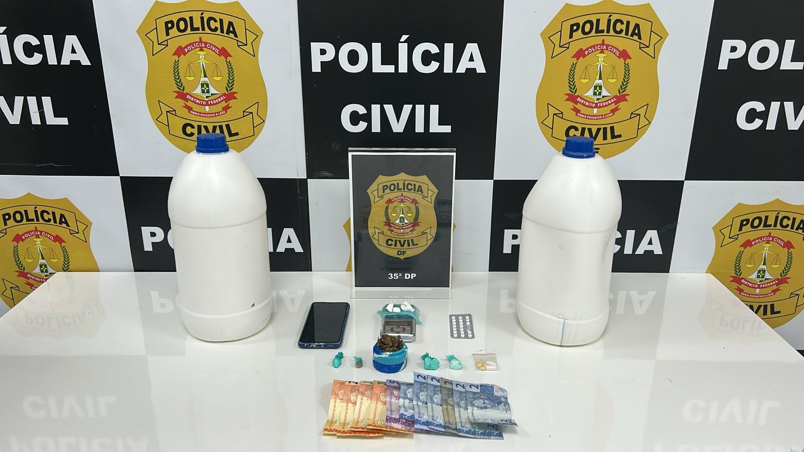 Preso em regime semiaberto é suspeito de vender drogas por delivery no DF