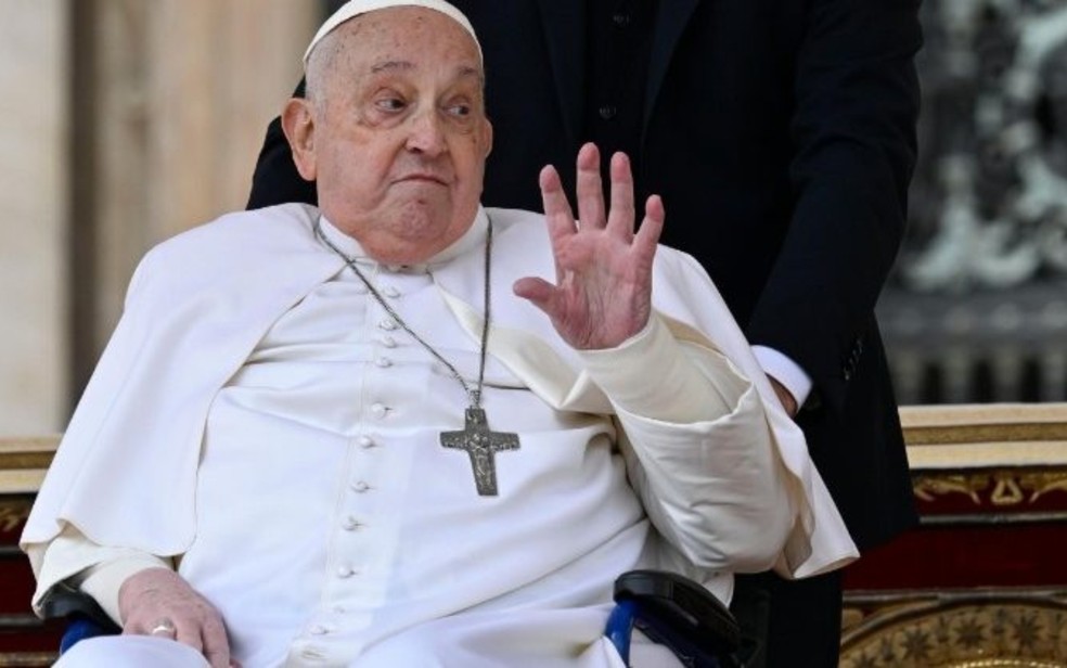 Personalidades e instituições goianas lamentam morte de Papa Francisco | Goiás | G1
