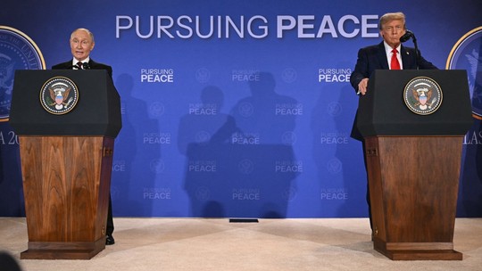 'Equilíbrio justo de segurança na Europa' e 'grande progresso' nas negociações: veja os principais recados de Putin e Trump no Alasca