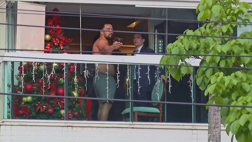 Diego dos Santos Souza, o Cabeça de Ouro, foi preso na Barra da Tijuca — Foto: Milton Oliveira/GloboNews