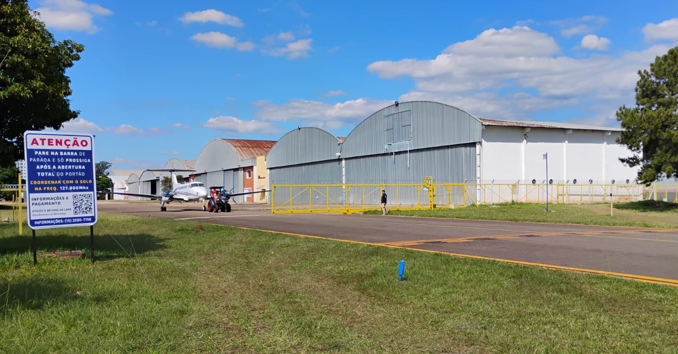 Entenda como funciona o 'pedágio' para aviões no aeroporto de Sorocaba