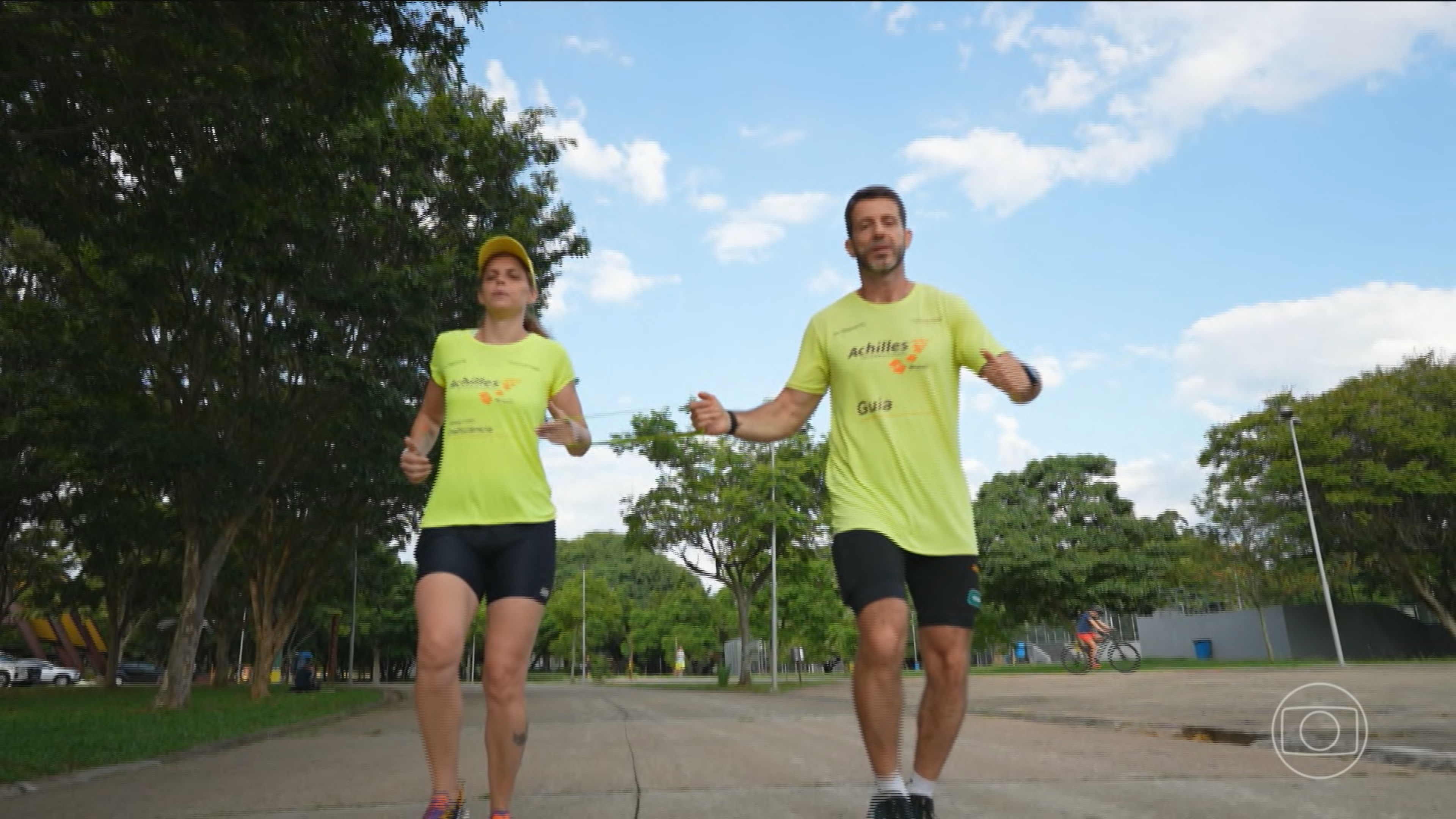 Conheça projeto que reúne pessoas com deficiência para participar da corrida São Silvestre