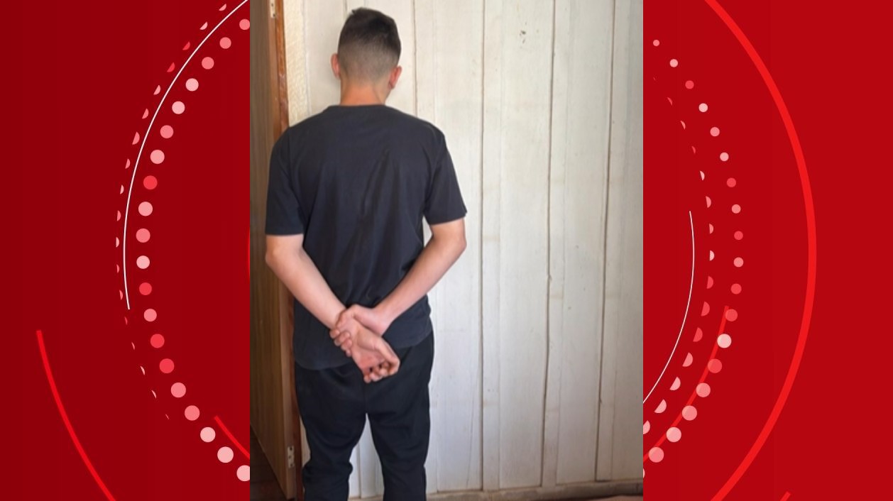 Homem compra droga pela internet, pede envio pelos Correios e é preso durante entrega do pacote, no Paraná