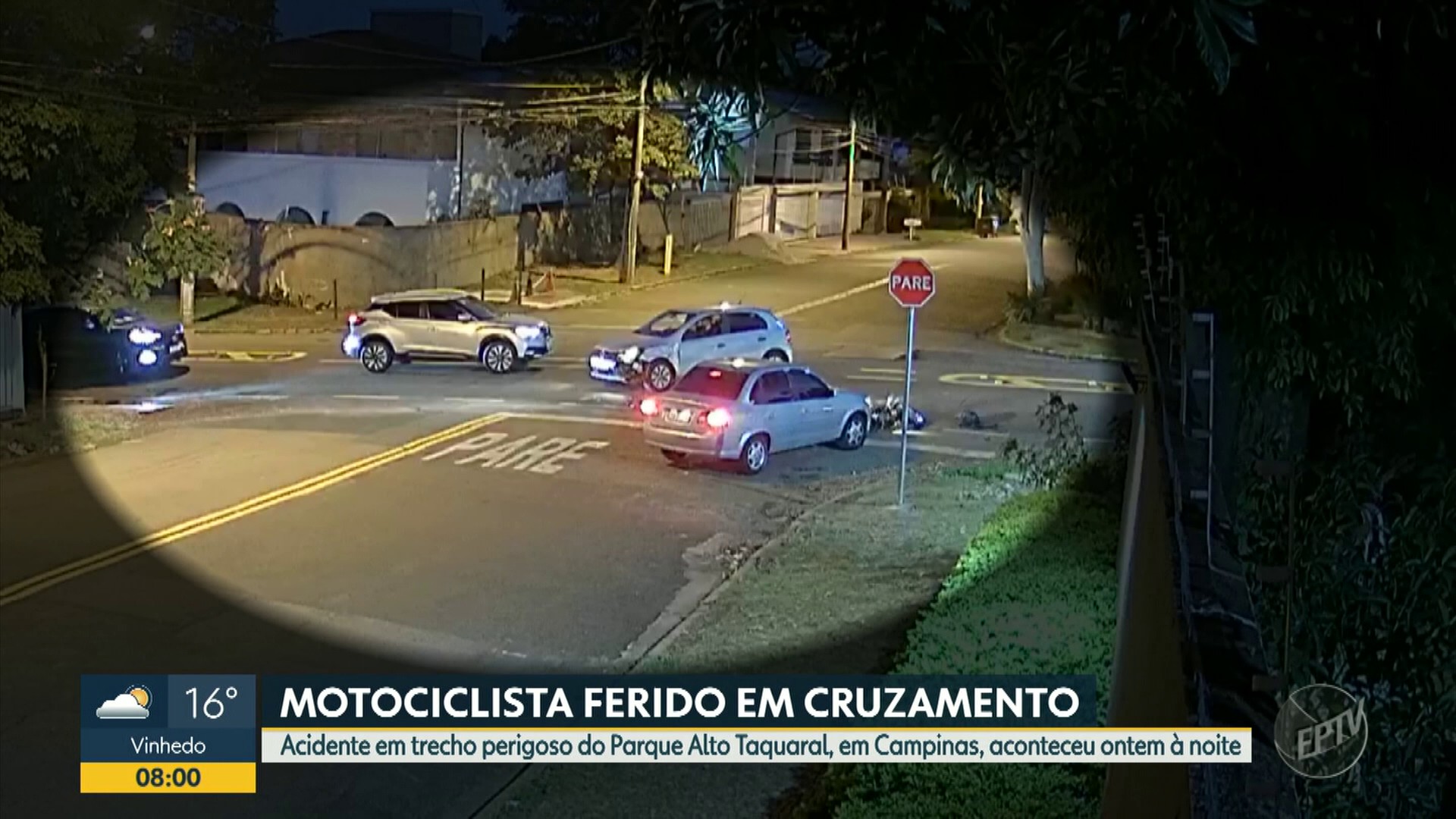 VÍDEO: motociclista fica ferido após ser atingido por carro em cruzamento de Campinas 