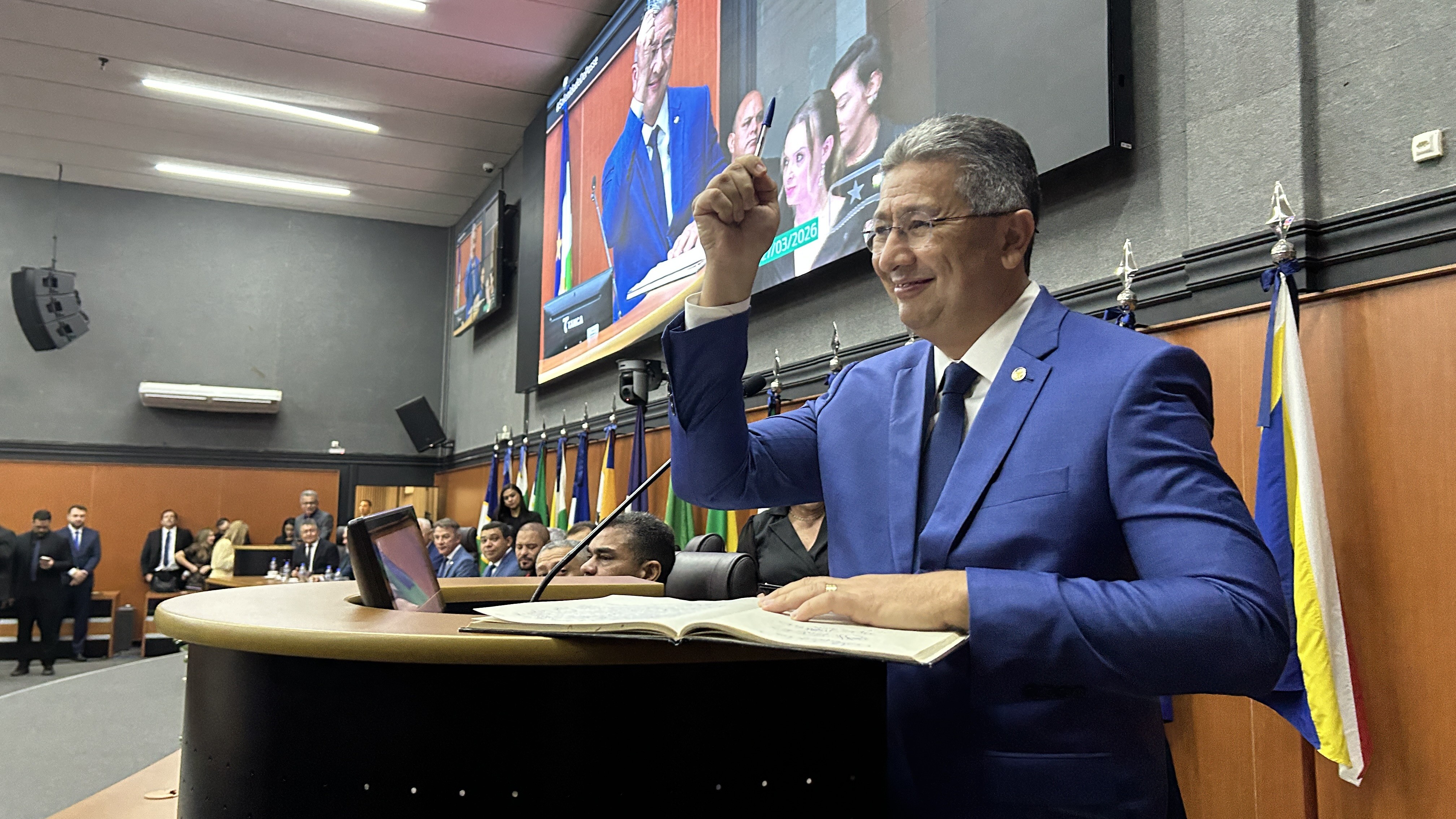 Edilson Damião toma posse como governador de Roraima após renúncia de Denarium