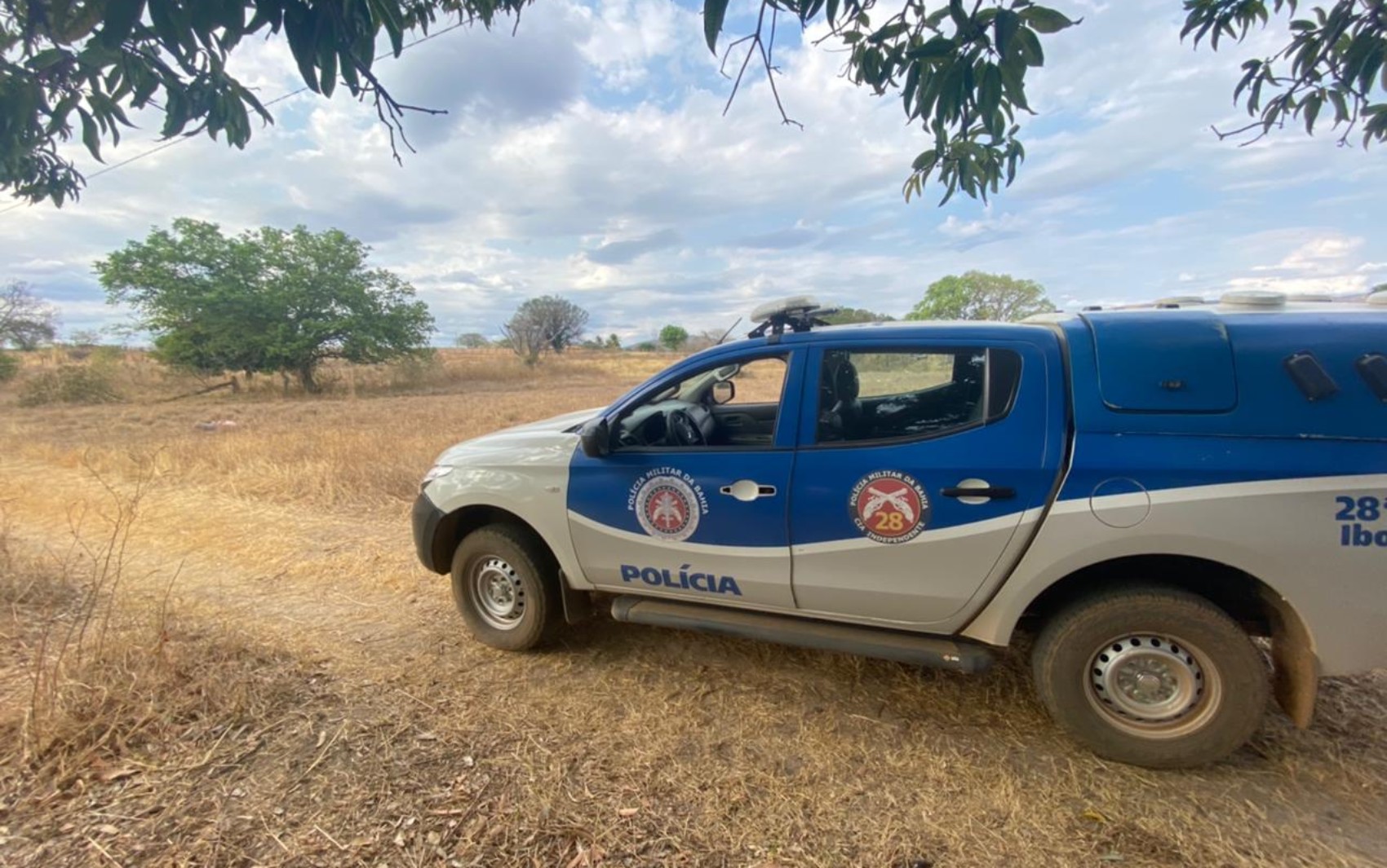Homem é condenado a 14 anos de prisão por matar padrasto idoso com golpes de enxada na Bahia