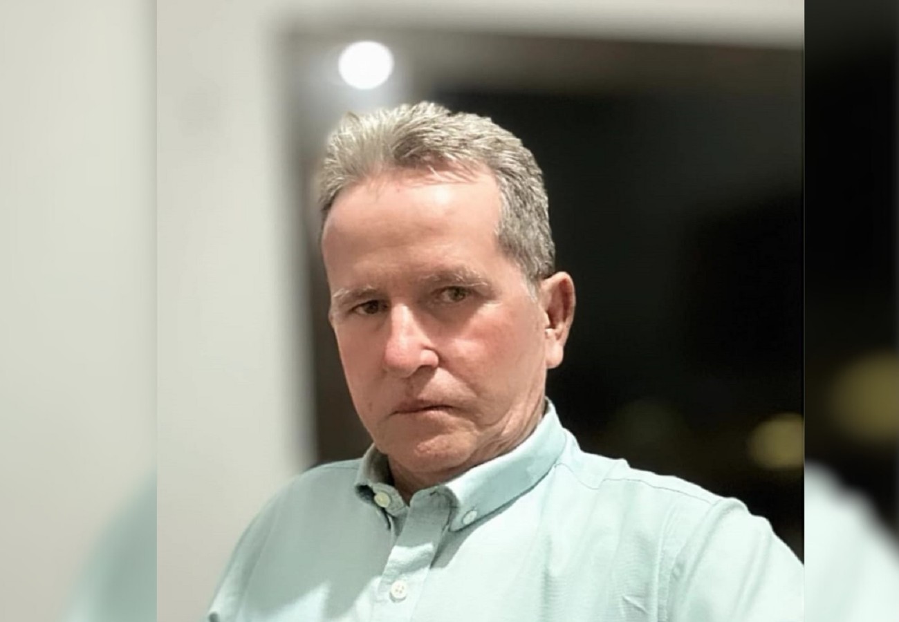 Corretor de imóveis morre após acidente entre carro e motocicleta