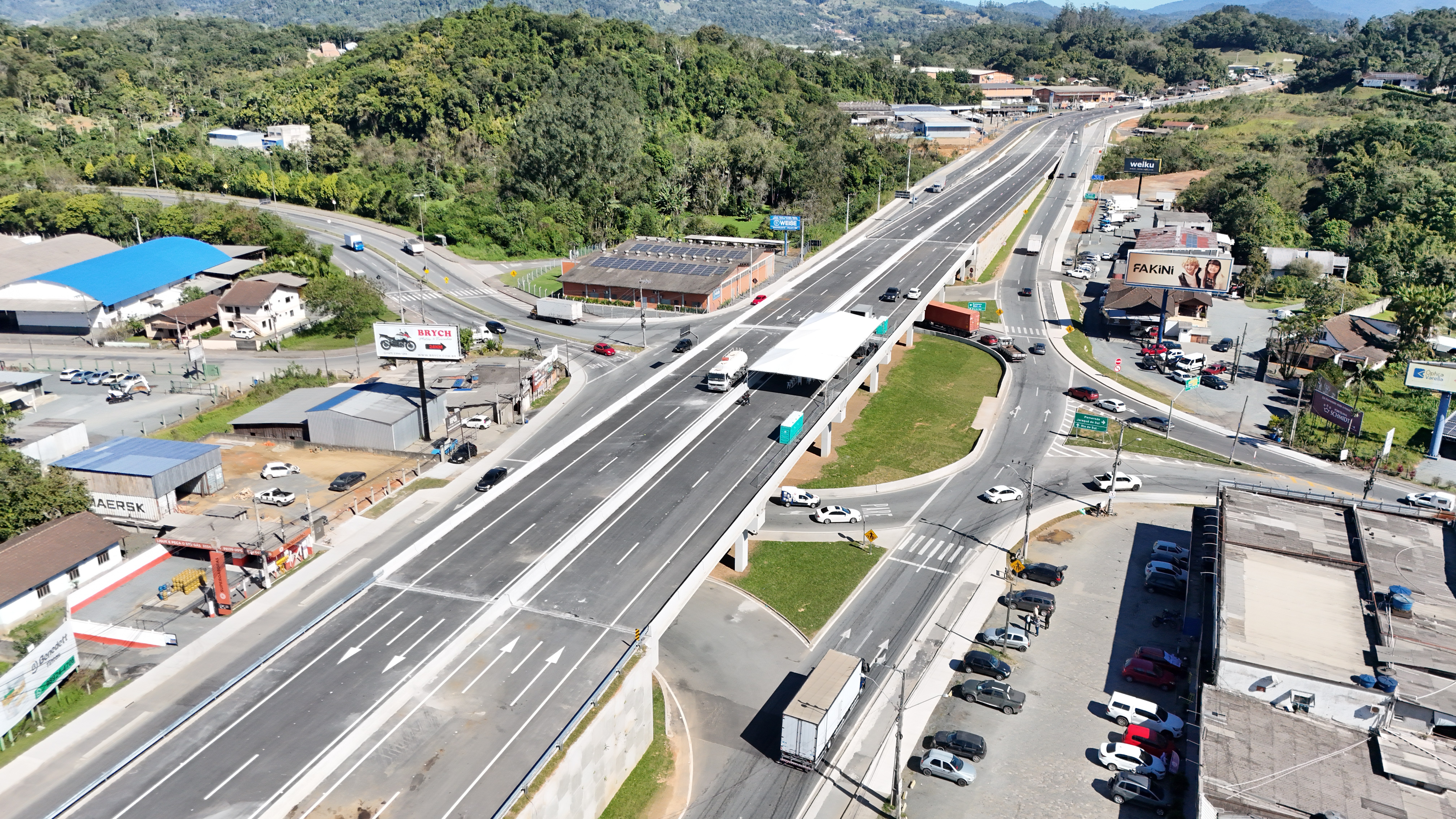 Nova etapa da duplicação da BR-470 é entregue em SC