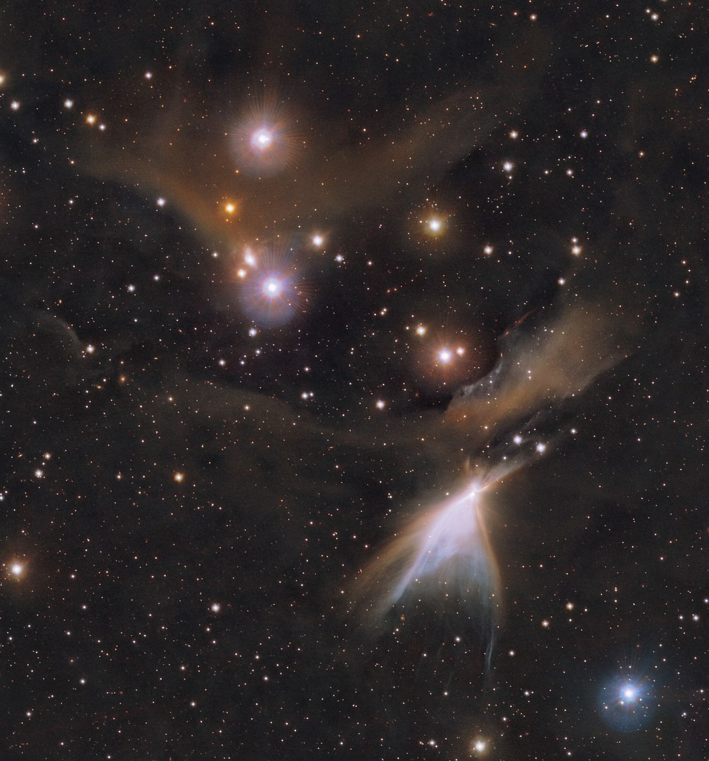 Imagem em infravermelho de região na constelação de Camaleão.  — Foto: ESO/Meingast et al