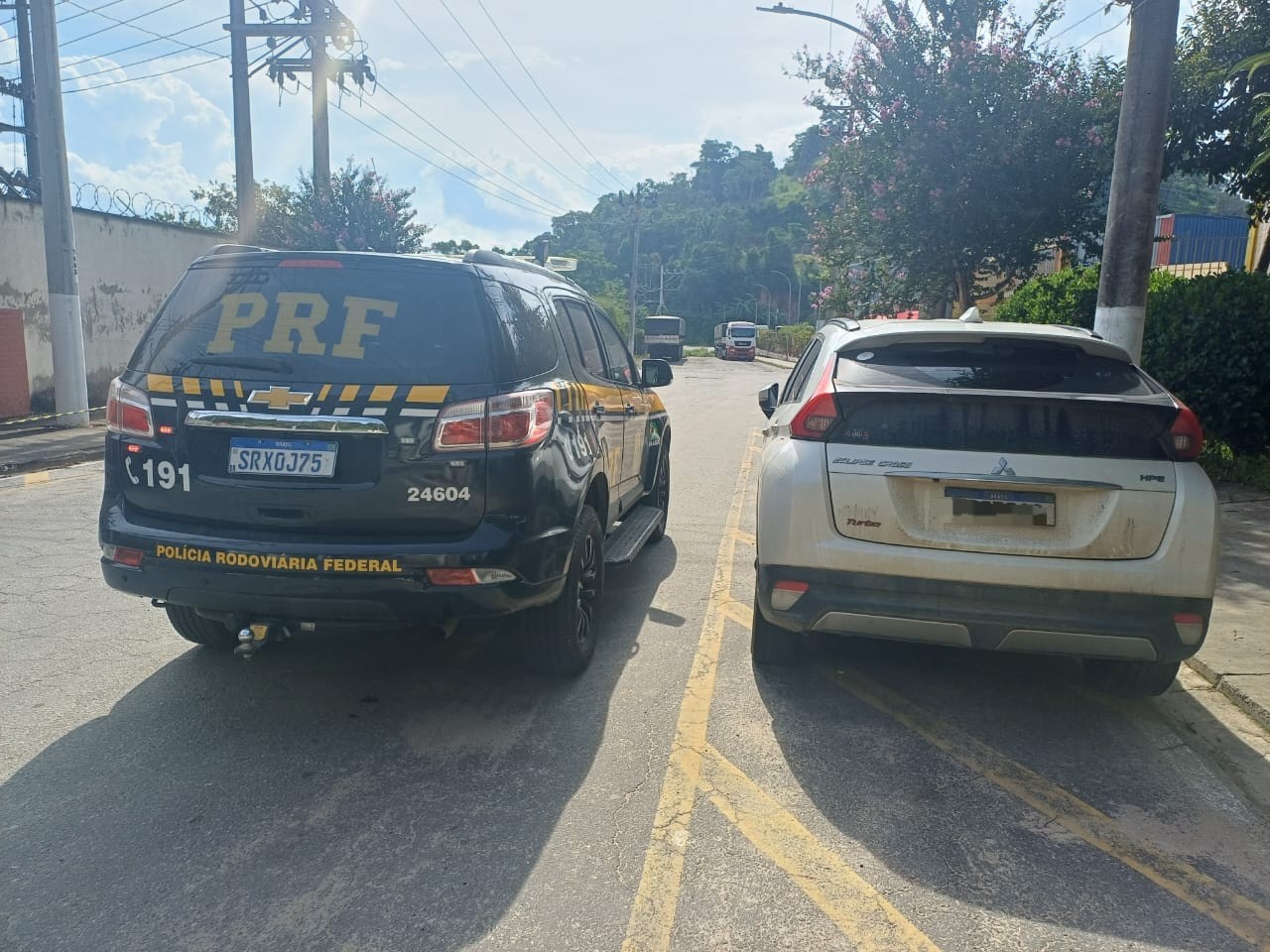 Homem é preso e carro com registro de furto é recuperado pela PRF na Serra das Araras, em Piraí