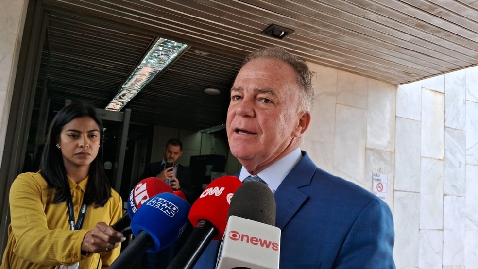 O governador do Espírito Santo, Renato Casagrande, após reunião com Geraldo Alckmin — Foto: Guilherme Mazui/g1