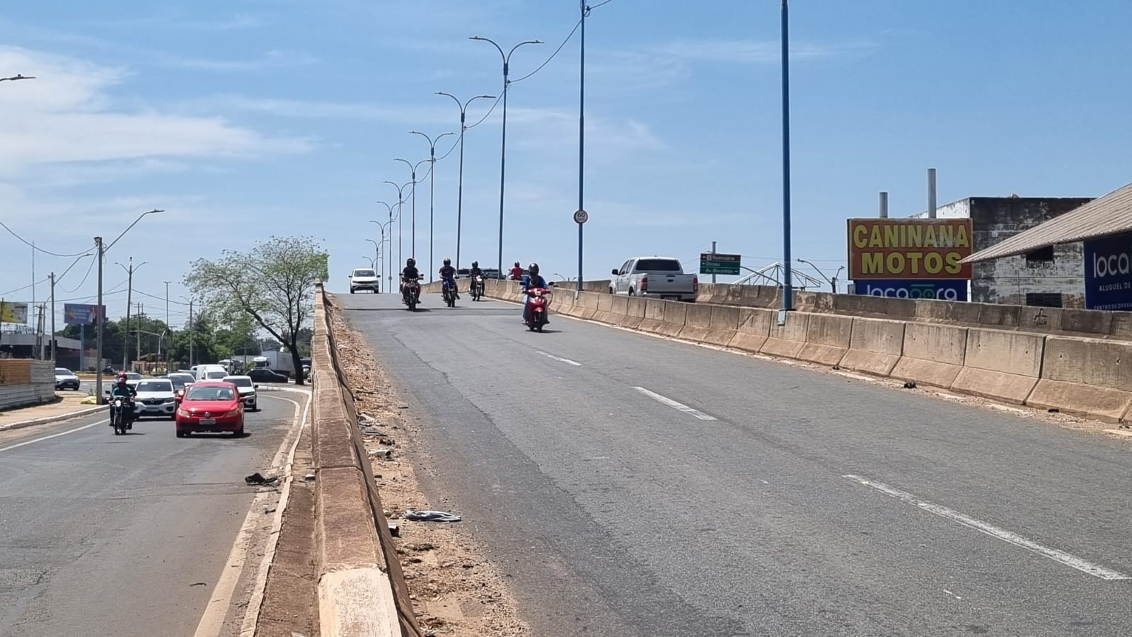 Crea constata 15 cm de desnivelamento durante inspeção em viaduto de Teresina