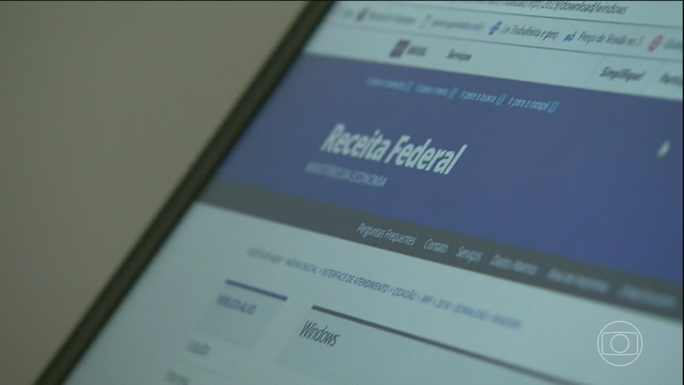 Começa prazo para entrega do Imposto de Renda; declaração pré-preenchida já está disponível, por enquanto, com informações básicas — Foto: Jornal Nacional/ Reprodução