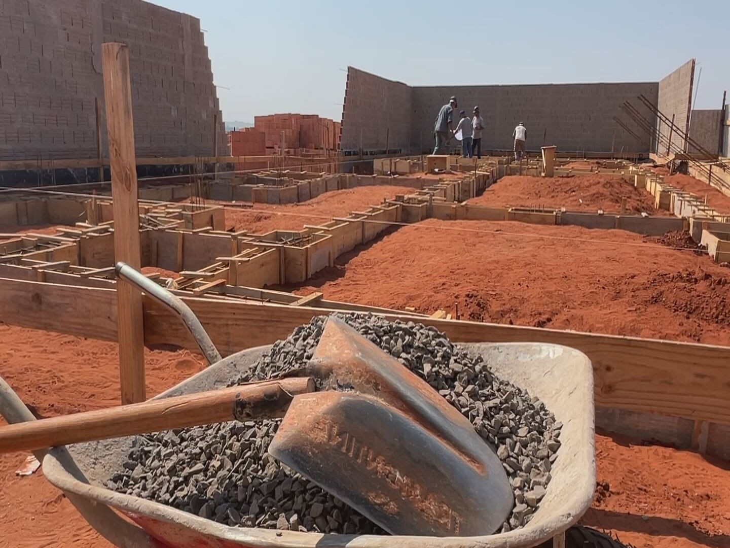 Pequenas empresas abrem mais de mil vagas de emprego na Paraíba no início de 2026