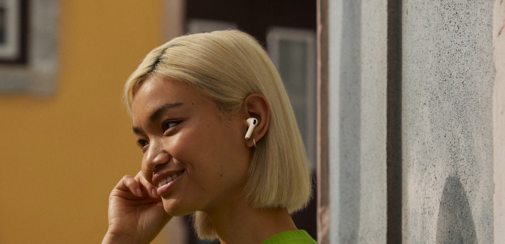 Airpods Pro 3 — Foto: Reprodução/Apple