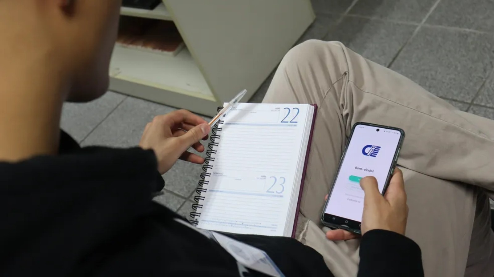 Ciee oferece mais de 80 vagas de estágio e jovem aprendiz no Alto Tietê