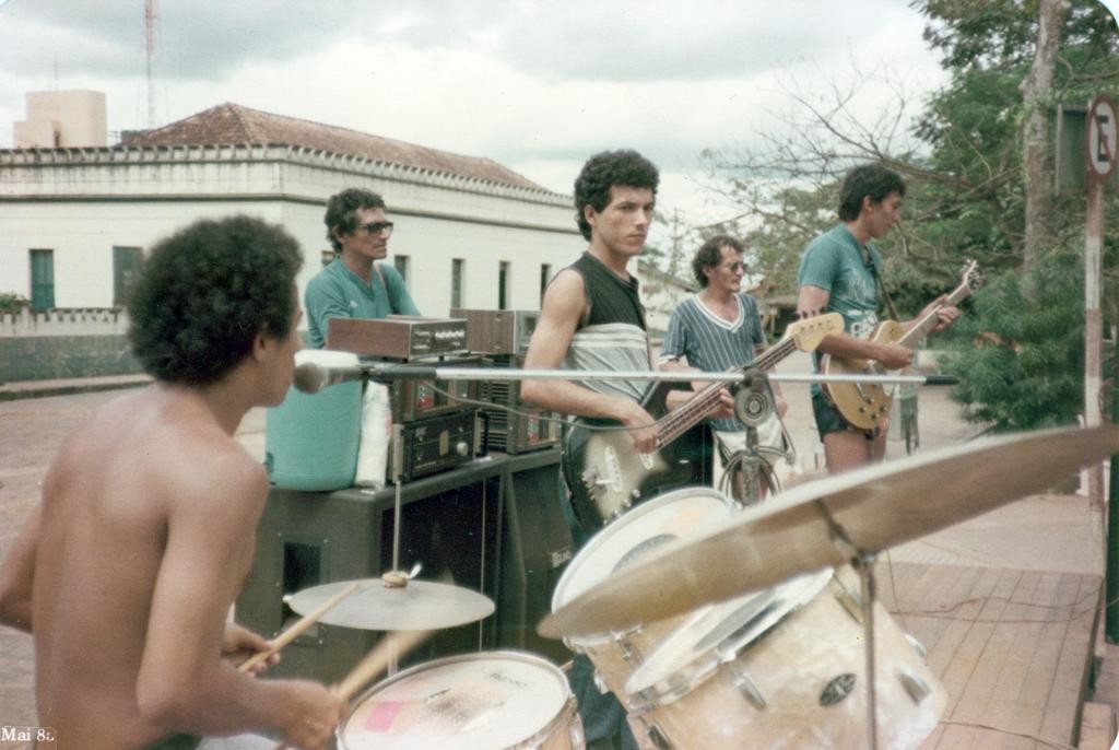 Apresentação da Banda do Amar no show musical Nordeste Urgente na Praça Rodrigues Alves - Maio de 1985