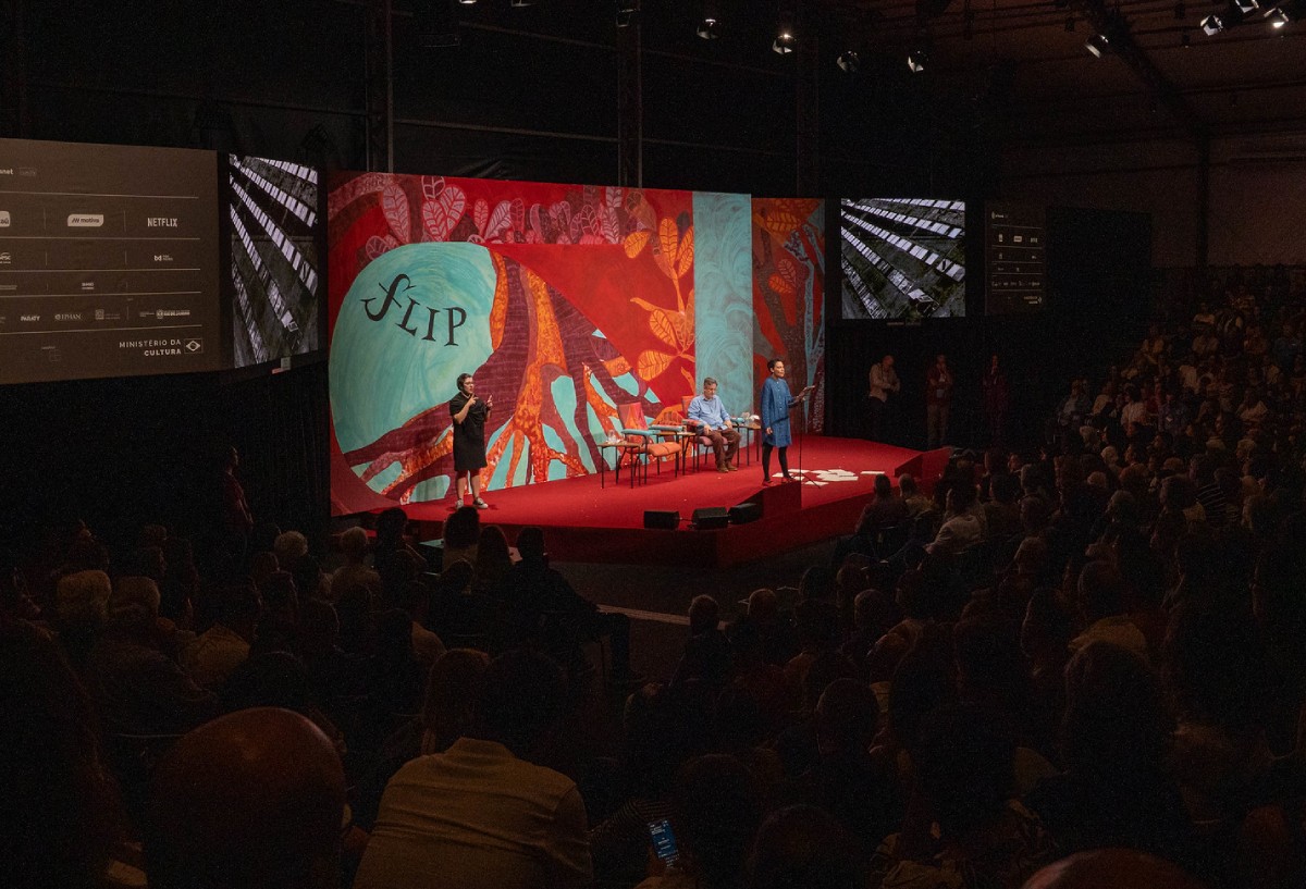 Primeiro dia da Flip 2026 homenageia a poesia e legado de Orides Fontela