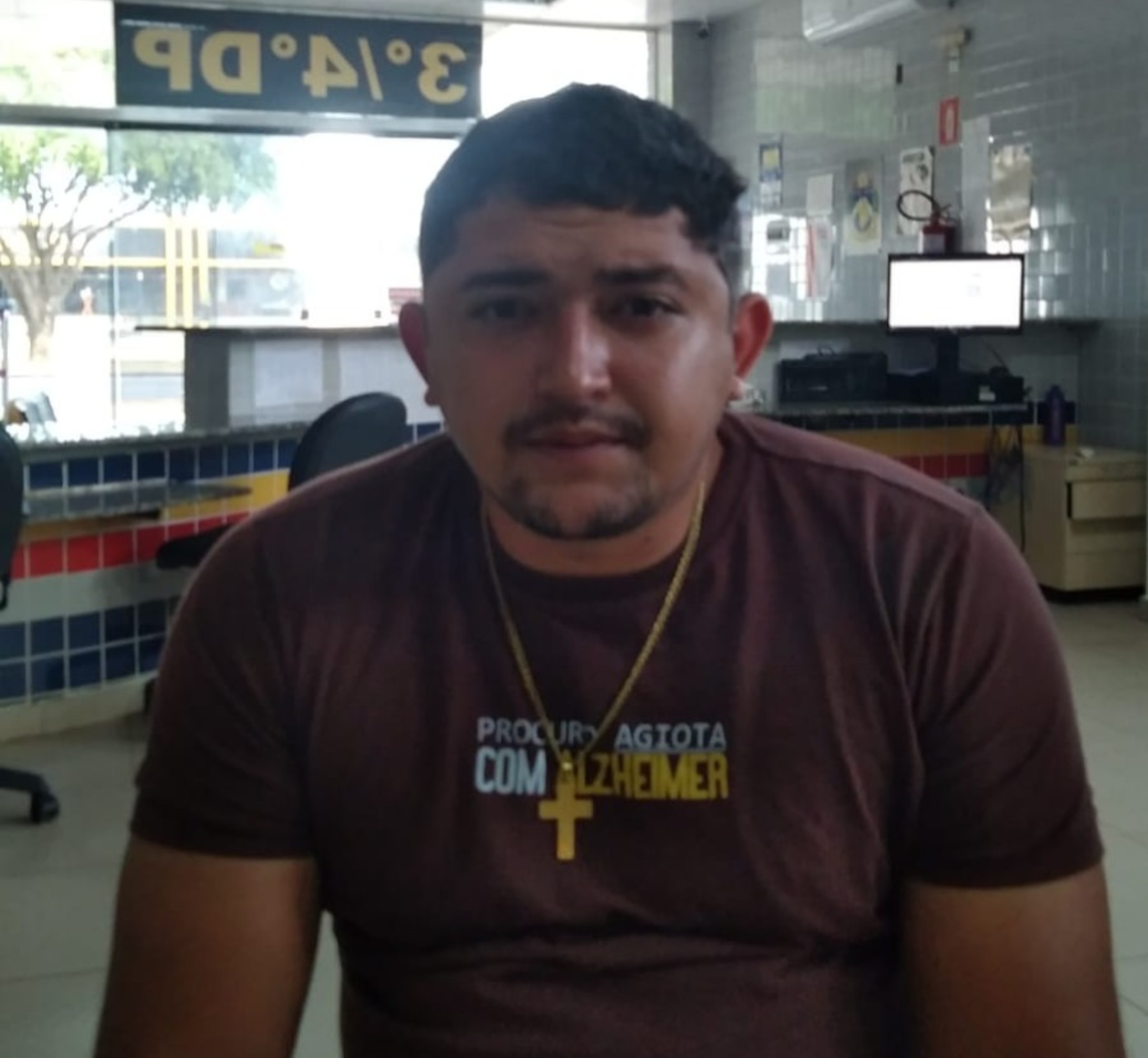 Jovem é morto a tiros e motorista de aplicativo fica ferido no bairro Equatorial