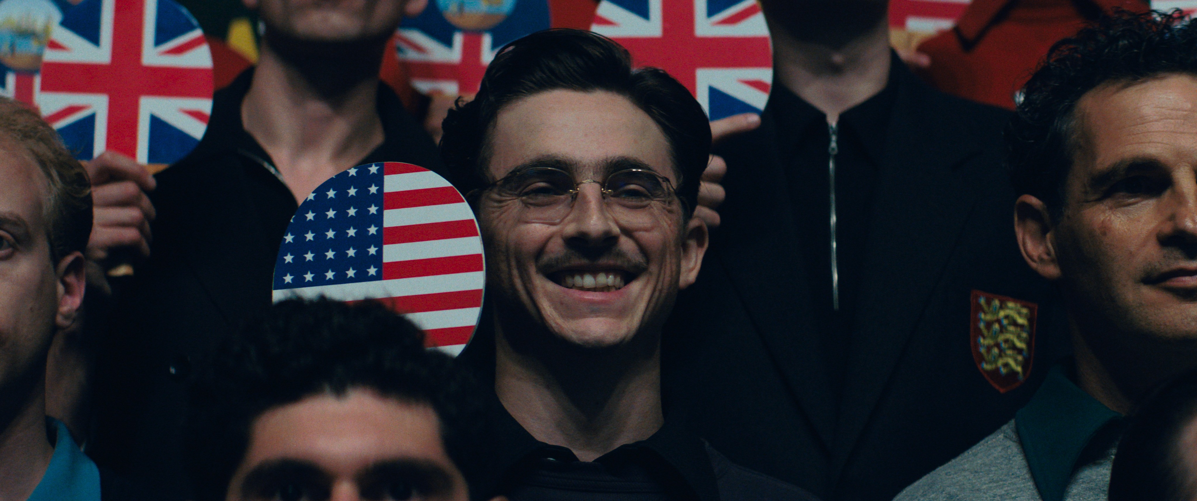 'Marty Supreme' se empolga com começo incrível e insiste em repetir confusões cansativas; g1 já viu