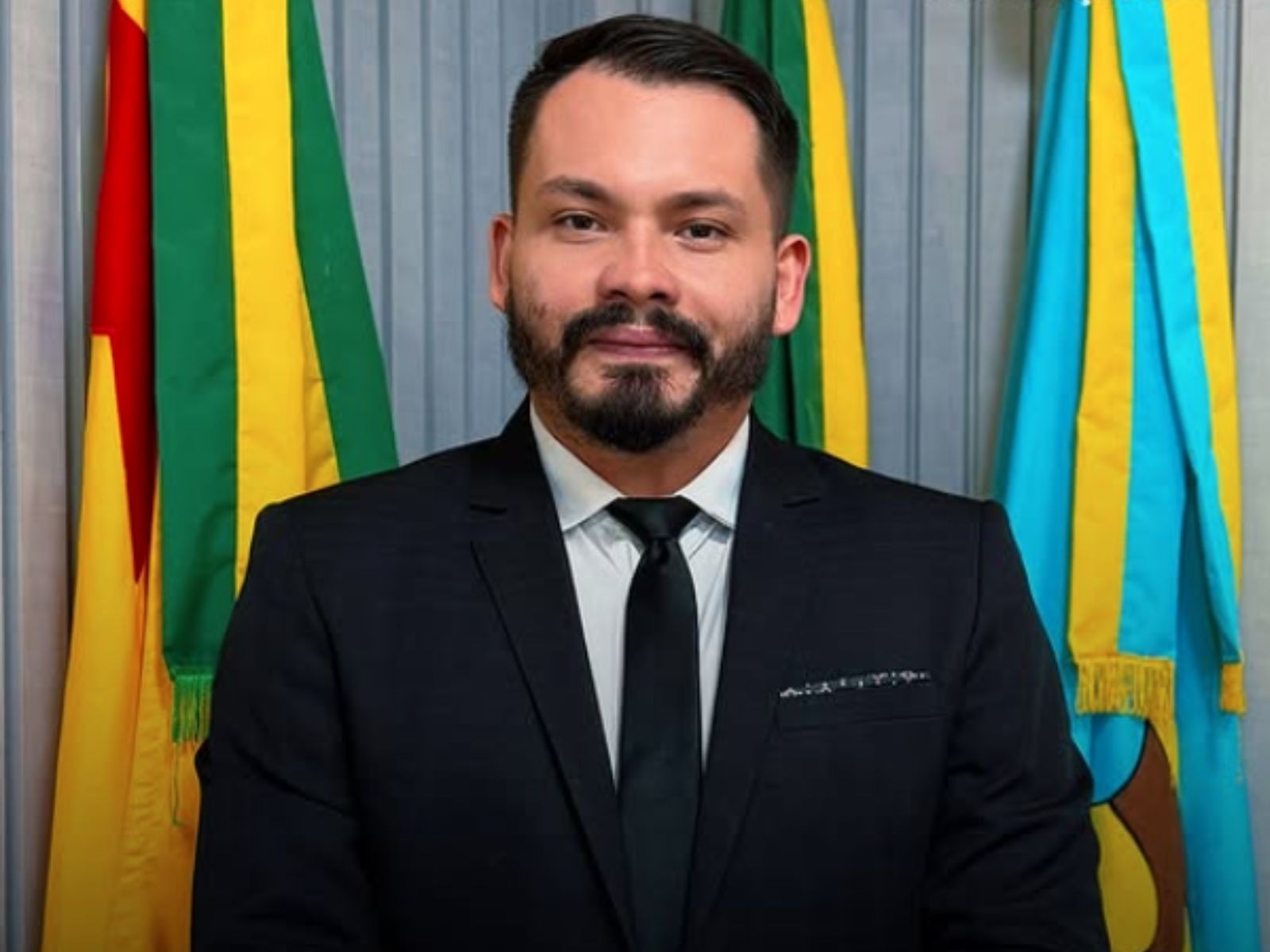 Vereador e advogado é denunciado por ameaçar presidente da OAB após afastamento: 'Não perde por esperar'