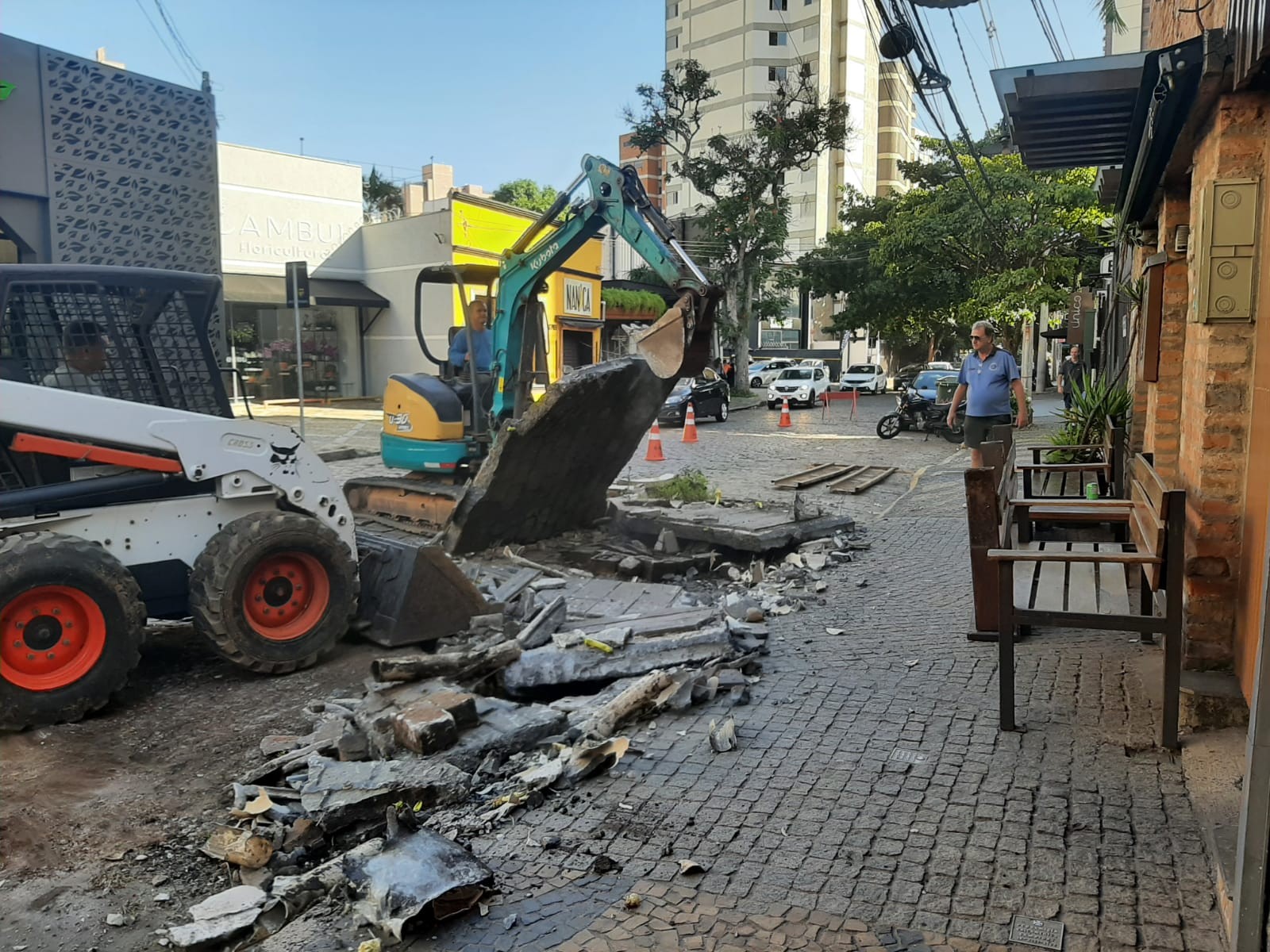 Alvo de polêmica, único parket de Campinas é demolido após ordem judicial