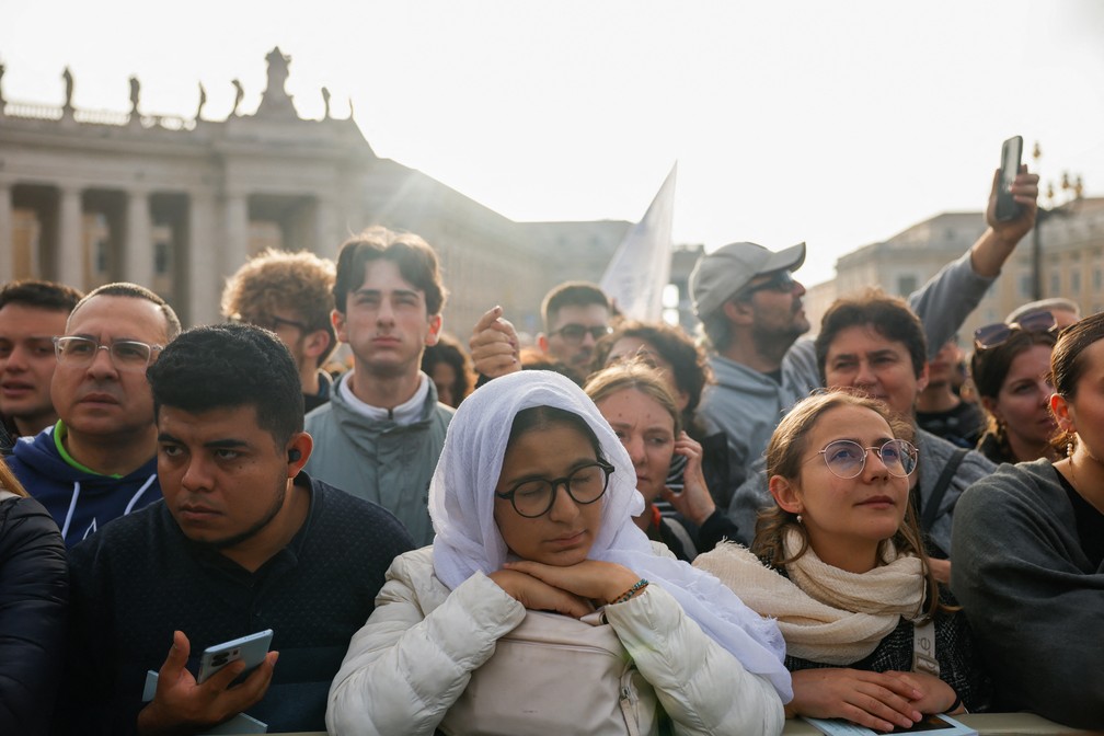 Funeral papa — Foto: Susana Vera /Reuters