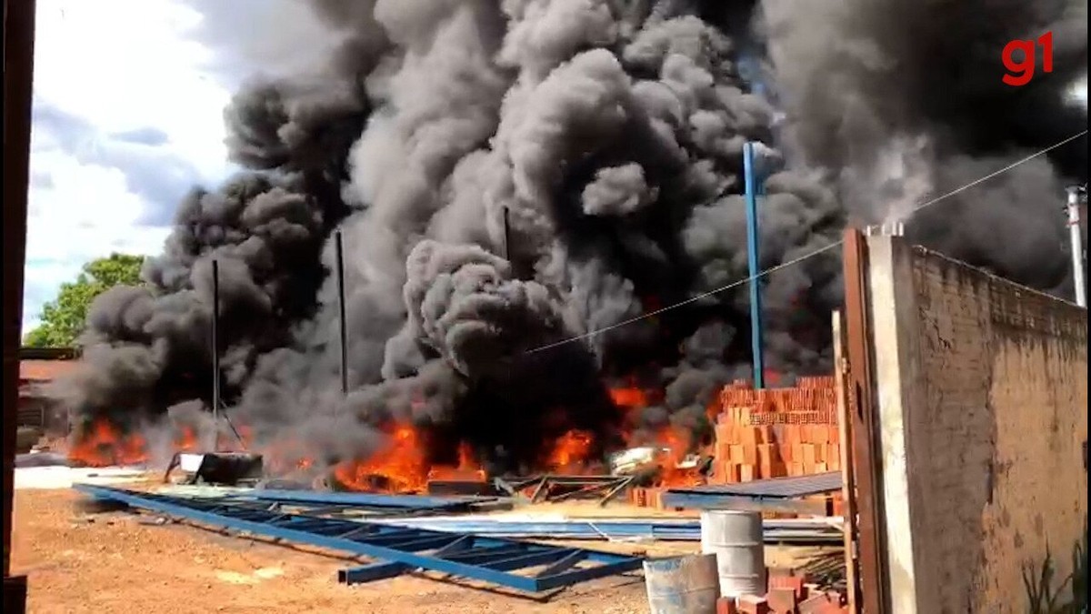 Incêndio em Palmas: vídeo mostra o avanço das chamas com as