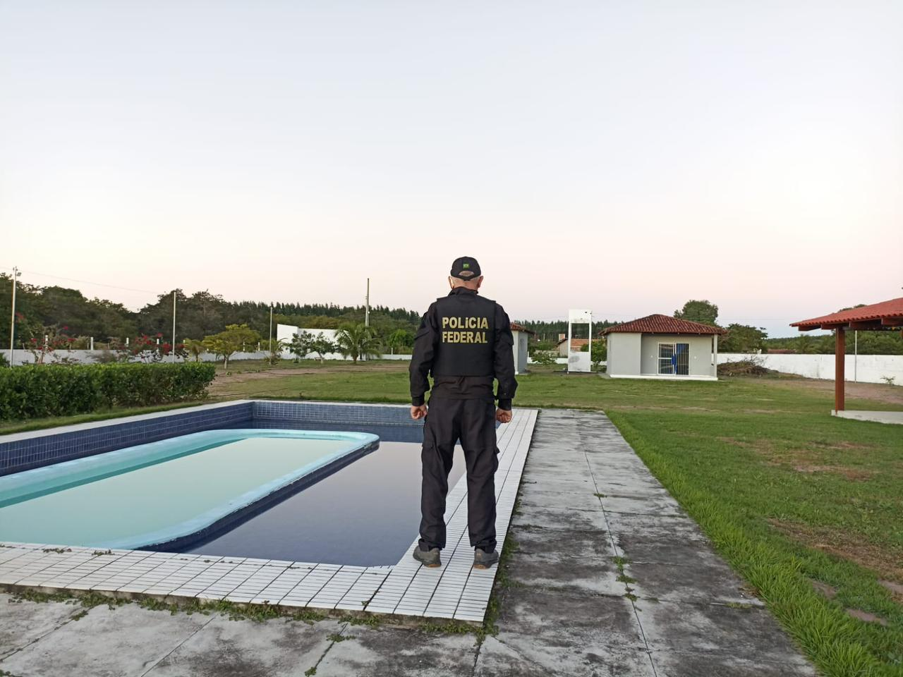 Polícia Federal realiza operação contra tráfico de drogas e lavagem de dinheiro na Paraíba