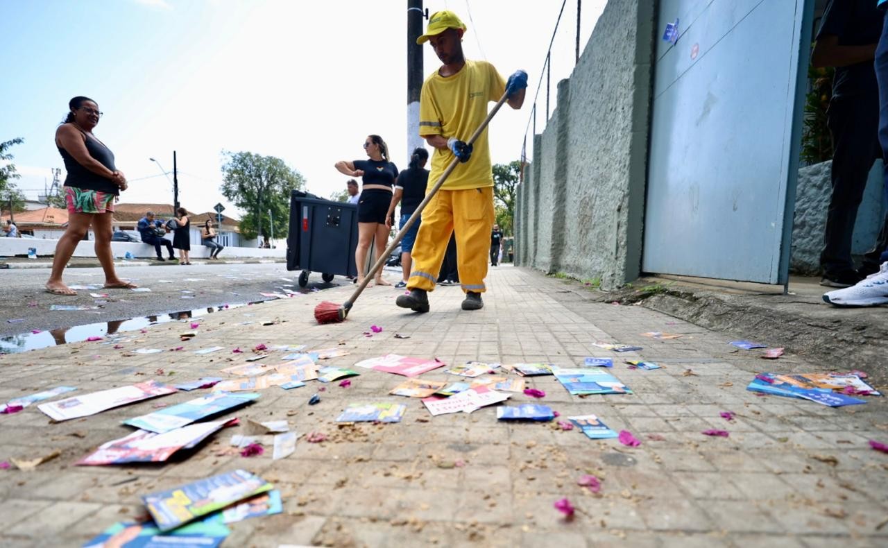 Quaest: 87% não pretendem entrar em grupos de WhatsApp de política nas eleições
